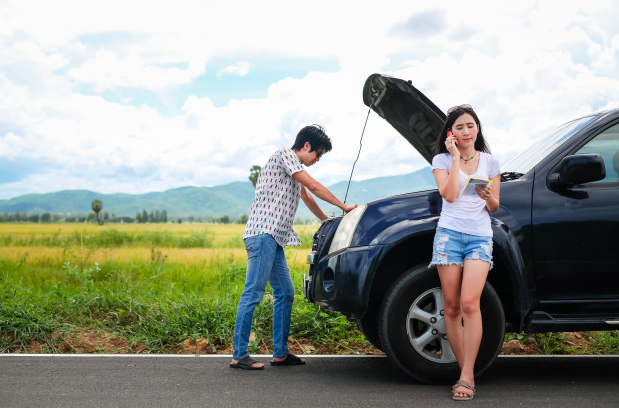 4 Tips to Do If Your Car Suddenly Breaks Down in The Middle of Nowhere